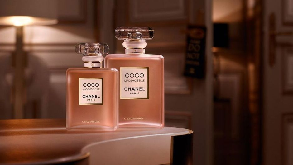 Review Nước Hoa Chanel Coco Mademoiselle Intense: Nữ Tính, Đẳng Cấp Và Bền Bỉ 17 Review Nước Hoa Chanel Coco Mademoiselle Intense Nữ Tính, Đẳng Cấp Và Bền Bỉ (3)