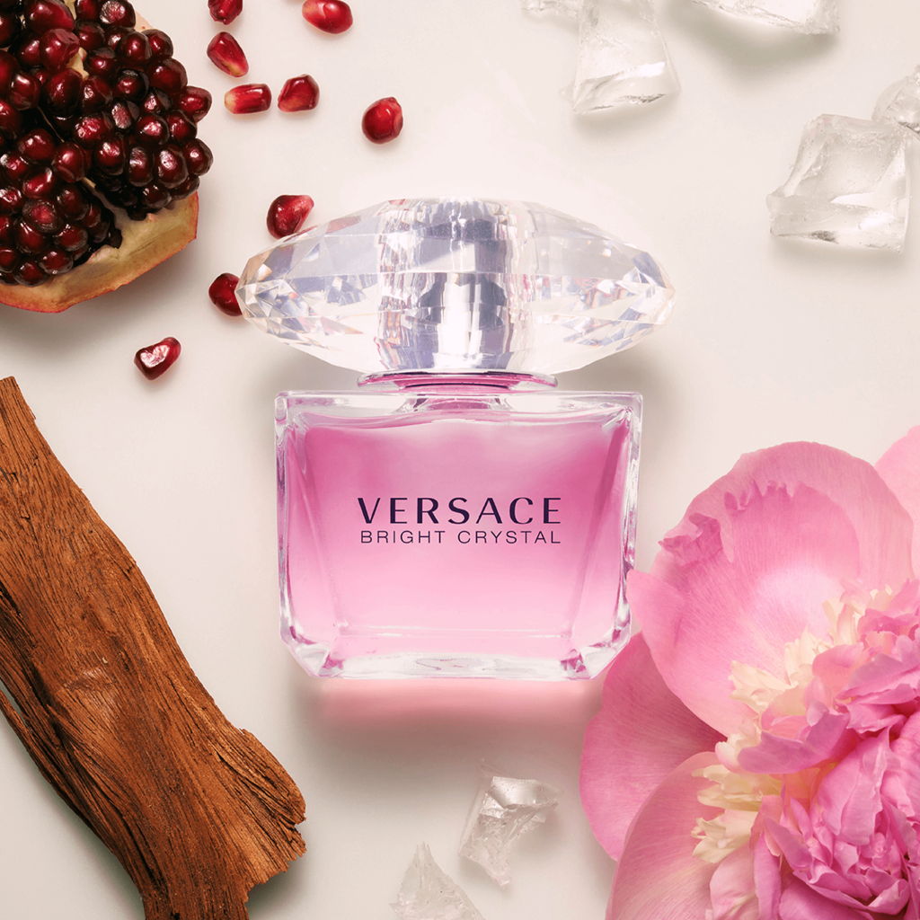 Review Nước Hoa Versace Bright Crystal – Hương Hoa Quả Tươi Mát Có Còn Đáng Mua Năm 2025? 3 Review Nuoc Hoa Versace Bright Crystal – Huong Hoa Qua Tuoi Mat Co Con Dang Mua Nam 2025 2