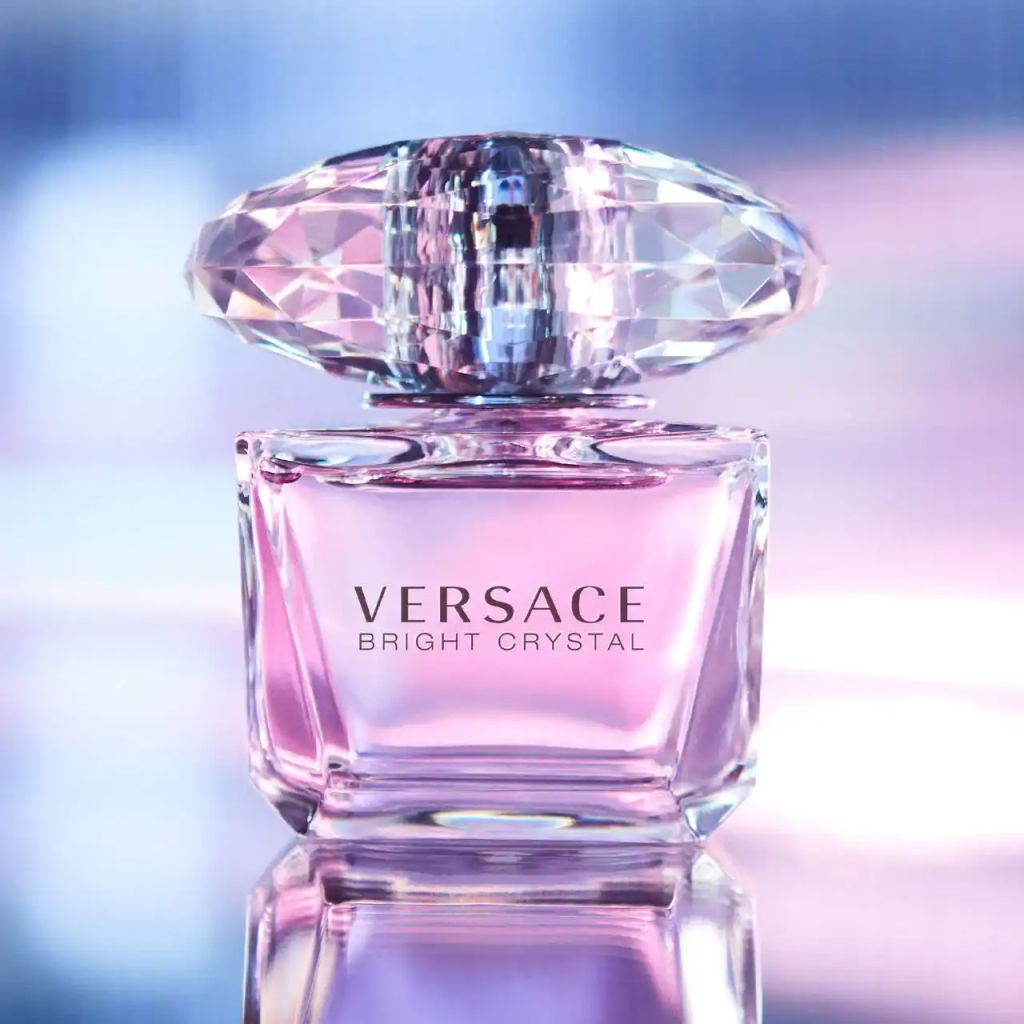 Review Nước Hoa Versace Bright Crystal – Hương Hoa Quả Tươi Mát Có Còn Đáng Mua Năm 2025? 4 Review Nuoc Hoa Versace Bright Crystal – Huong Hoa Qua Tuoi Mat Co Con Dang Mua Nam 2025 3